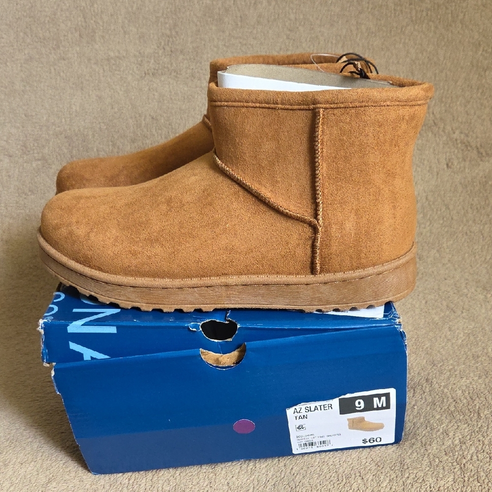Arizona Jean Company Brown Ankle Booties